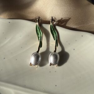 IMG_E8116 Pearl Tulip Accent Earrings